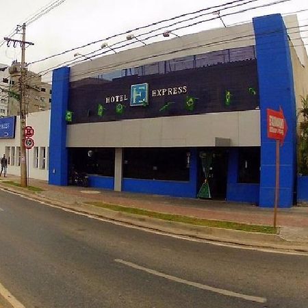 Várzea Grande Hotel Express - Leva E Busca No Aeroporto Gratis 24 Horas מראה חיצוני תמונה