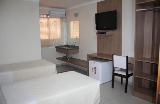 Várzea Grande Hotel Express - Leva E Busca No Aeroporto Gratis 24 Horas מראה חיצוני תמונה
