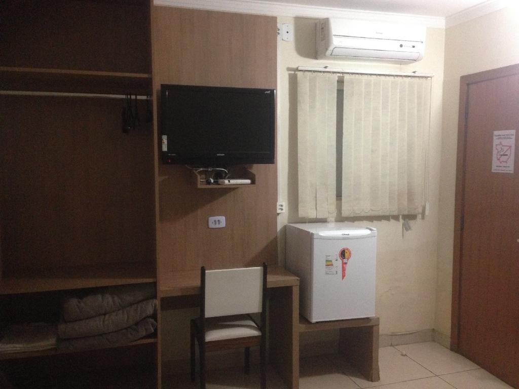Várzea Grande Hotel Express - Leva E Busca No Aeroporto Gratis 24 Horas מראה חיצוני תמונה